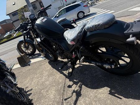 ホンダ レブル 250 E-Clutch 店頭現車無し、要取り寄せ車両。 2