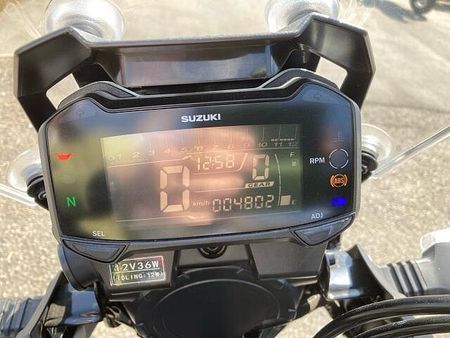 スズキ Vストローム250 Vストローム250ABS入荷 7