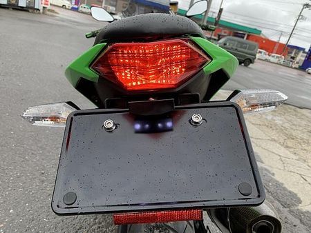 カワサキ ニンジャ 250 県南唯一のカワサキ正規取扱店!新・中古車・逆車の事なら安心、安全、充実の正規取扱店へGO! 17