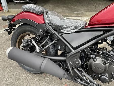 ホンダ レブル 250 気になった車両がございましたらまずはお電話を!全国通販可能・下取り、買取も大歓迎です! 14