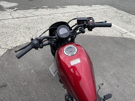 ホンダ レブル 250 気になった車両がございましたらまずはお電話を!全国通販可能・下取り、買取も大歓迎です! 5