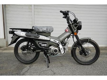 ホンダ CT125 ハンターカブ 作製ベース5月入荷・依頼から2、3週間で完成・オリジナルカラー 1