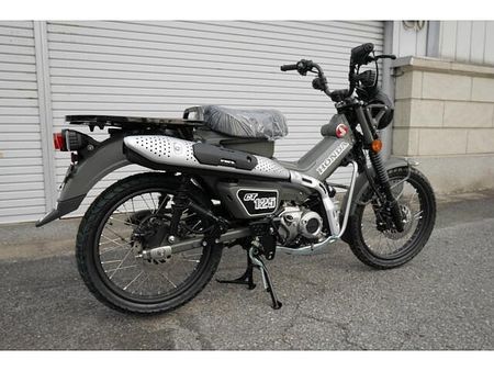 ホンダ CT125 ハンターカブ 作製ベース5月入荷・依頼から2、3週間で完成・オリジナルカラー 2