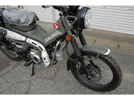 ホンダ CT125 ハンターカブ 作製ベース5月入荷・依頼から2、3週間で完成・オリジナルカラー 4