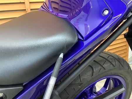 ヤマハ YZF-R25 【マル得】YZF-R25 リアキャリア・USB1ポート装備! 33
