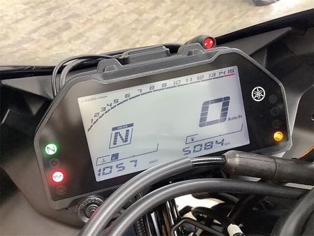 ヤマハ YZF-R25 【マル得】YZF-R25 リアキャリア・USB1ポート装備! 5