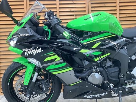 カワサキ ZX-6R ZX-6R 2019年モデル 国内仕様 トリックスター製スポーツコンバートマフラー装備! 11