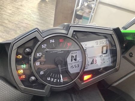カワサキ ZX-6R ZX-6R 2019年モデル 国内仕様 トリックスター製スポーツコンバートマフラー装備! 5