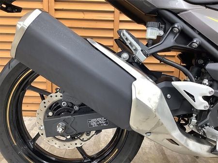 カワサキ ニンジャ 400 【マル得】NINJA400 2022年モデル ワンオーナー スポーツグリップヒーター装備! 26