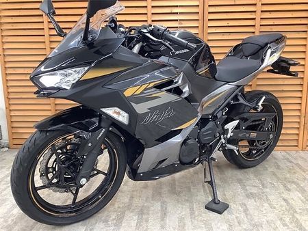 カワサキ ニンジャ 400 【マル得】NINJA400 2022年モデル ワンオーナー スポーツグリップヒーター装備! 8