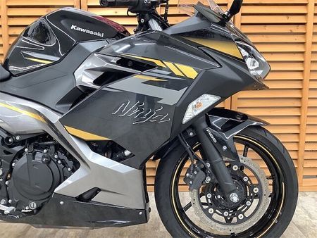 カワサキ ニンジャ 400 【マル得】NINJA400 2022年モデル ワンオーナー スポーツグリップヒーター装備! 9