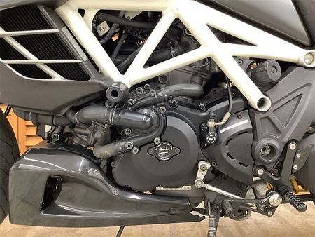 ドゥカティ DIAVEL CROMO ディアベル AMGスペシャルエディション 2012年モデル 14