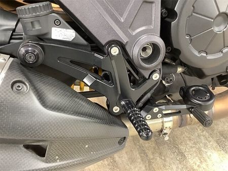 ドゥカティ DIAVEL CROMO ディアベル AMGスペシャルエディション 2012年モデル 24