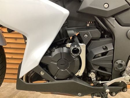 カワサキ Z250 【マル得】Z250 ベビーフェイス製エンジンスライダー装備 走行1786KM! 18