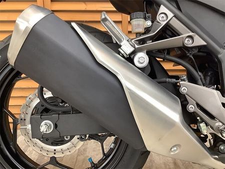 カワサキ Z250 【マル得】Z250 ベビーフェイス製エンジンスライダー装備 走行1786KM! 24
