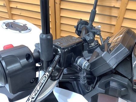 カワサキ Z250 【マル得】Z250 ベビーフェイス製エンジンスライダー装備 走行1786KM! 32