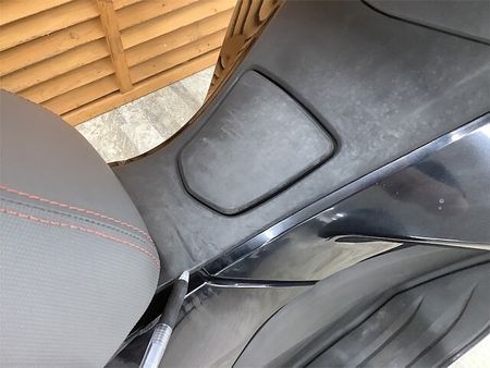 ホンダ PCX125 PCX125 2018年モデル リアボックス装備 32