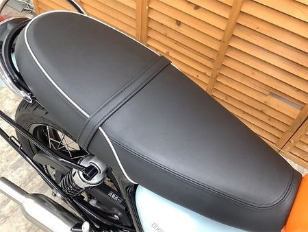 トライアンフ BONNEVILLE T100 ボンネビルT100 サイドパニアステー バーエンドミラー スクリーン装備!!! 14