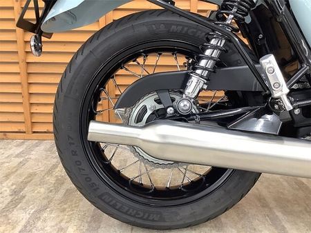 トライアンフ BONNEVILLE T100 ボンネビルT100 サイドパニアステー バーエンドミラー スクリーン装備!!! 19