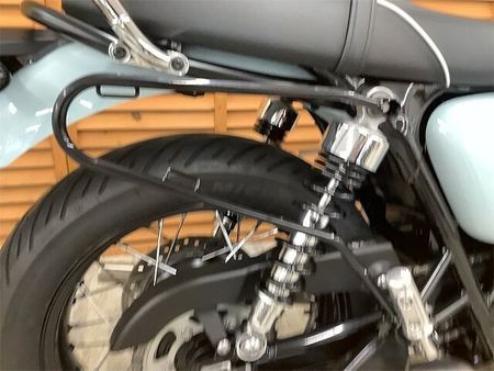 トライアンフ BONNEVILLE T100 ボンネビルT100 サイドパニアステー バーエンドミラー スクリーン装備!!! 28