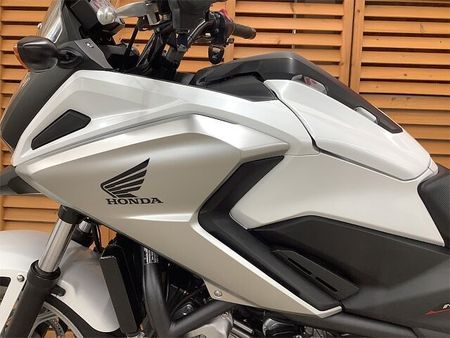 ホンダ NC750X タイプLD 【マル得】NC750X 2016年モデル ワンオーナー リアキャリア装備 11