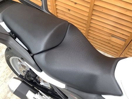 ホンダ NC750X タイプLD 【マル得】NC750X 2016年モデル ワンオーナー リアキャリア装備 12