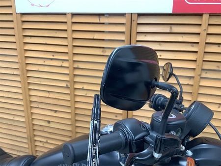 ハーレーダビッドソン XL883N SPORTSTER IRON XL883N 2人乗り仕様 走行5071KM! 32
