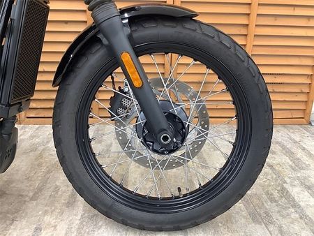 トライアンフ STREET SCRAMBLER ストリートスクランブラー リアキャリア ショートスクリーン装備! 11