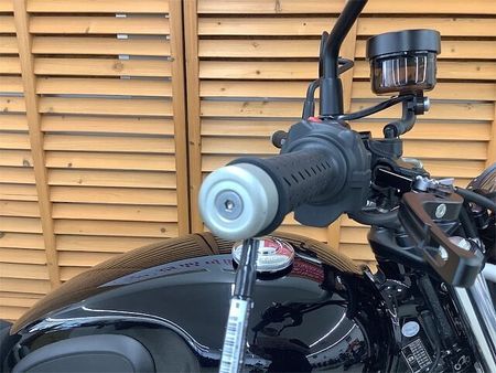 トライアンフ STREET SCRAMBLER ストリートスクランブラー リアキャリア ショートスクリーン装備! 31