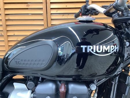 トライアンフ STREET SCRAMBLER ストリートスクランブラー リアキャリア ショートスクリーン装備! 6