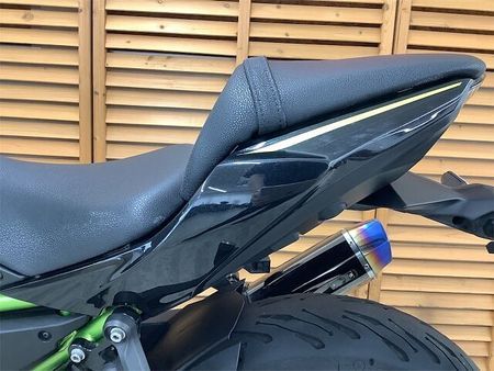 カワサキ Z650 Z650 2020年モデル トリックスター製スライダー・BEETエヴォリューションマフラー 19