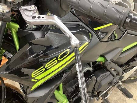 カワサキ Z650 Z650 2020年モデル トリックスター製スライダー・BEETエヴォリューションマフラー 40