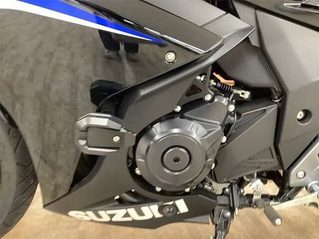 スズキ GSX250R GSX250R 2020年モデル USBソケット フェンダーレス装備 15
