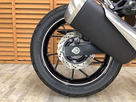 スズキ GSX250R GSX250R 2020年モデル USBソケット フェンダーレス装備 19