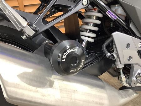 スズキ GSX250R GSX250R 2020年モデル USBソケット フェンダーレス装備 28