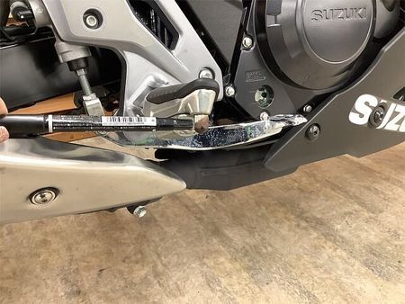 スズキ GSX250R GSX250R 2020年モデル USBソケット フェンダーレス装備 34