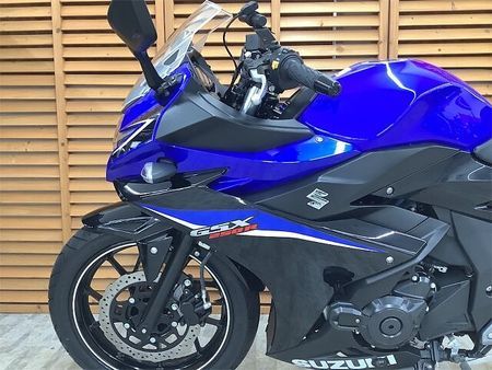 スズキ GSX250R GSX250R 2020年モデル USBソケット フェンダーレス装備 9