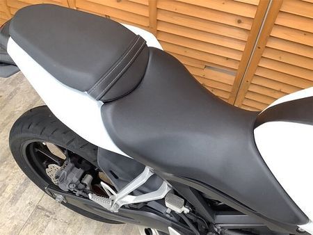 ホンダ CB125R CB125R 2018年モデル ヘルメットホルダー装備 15