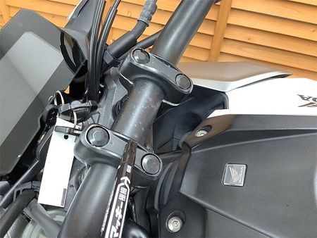 ホンダ CB125R CB125R 2018年モデル ヘルメットホルダー装備 34