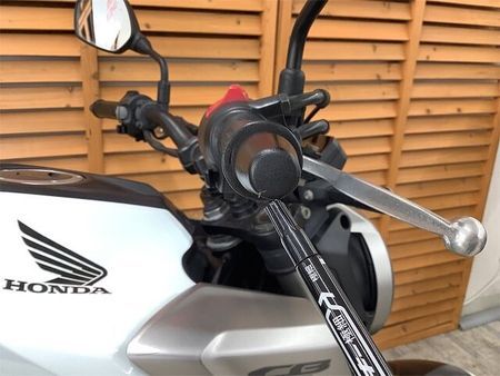 ホンダ CB125R CB125R 2018年モデル ヘルメットホルダー装備 37
