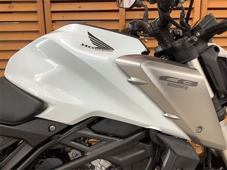 ホンダ CB125R CB125R 2018年モデル ヘルメットホルダー装備 6