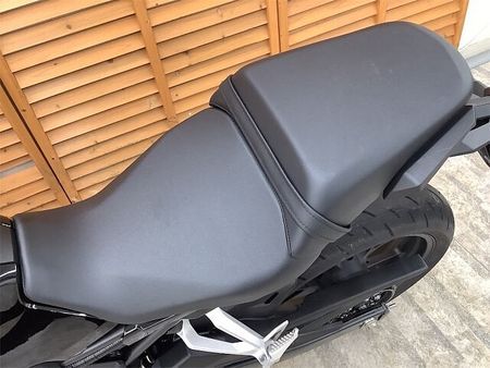 ホンダ CB250R 【マル得】CB250R 2021年モデル ワンオーナー ノーマル 21