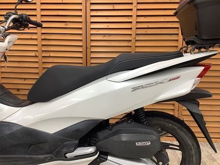 ホンダ PCX150 【マル得】PCX150 2017年モデル モリワキマフラー装備! 18