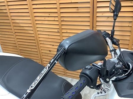 ホンダ PCX150 【マル得】PCX150 2017年モデル モリワキマフラー装備! 37