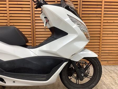 ホンダ PCX150 【マル得】PCX150 2017年モデル モリワキマフラー装備! 8
