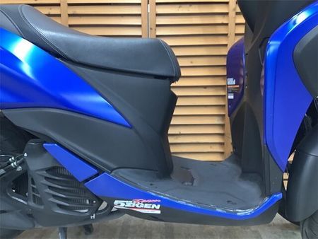 ヤマハ トリシティ 155 トリシティ155 ABS 2018年モデル リアボックス装備 16