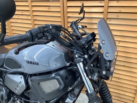 ヤマハ XSR700 XSR700 2018年モデル カスタム多数 12