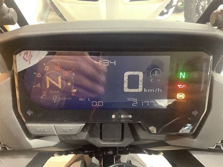 ホンダ 400X 400X 2021年モデル グリップヒーター フロントバンパー リアキャリア装備!! 5