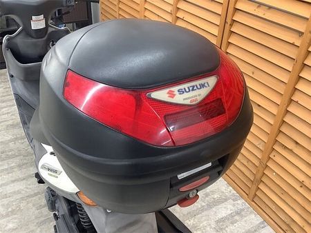 スズキ アドレスV125 アドレスV125G 2009年モデル リアボックス装備!! 24