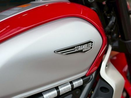 ドゥカティ Scrambler Icon 3
